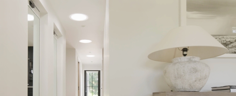 Influencer Emily Henderson Portland 5489 Skylights Shades Bedroom 0524 5910x4007 1 1 2025 07 08 172436 saog